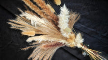 Load image into Gallery viewer, Pampas Grass Bundle in Bottle Vase
