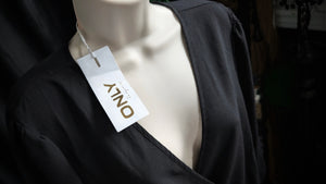 "ONLY" Black Nova Lux Surplice Wrap Top XL NWT