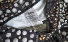 Load image into Gallery viewer, Reebok RARE &quot;Dance Stud&quot; Leggings LG
