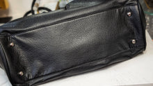 Load image into Gallery viewer, Vintage Leather Spiked Ruffle Ball Clasp Hobo Purse Bag
