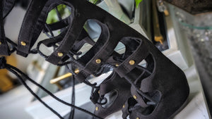 Aldo Black Velour Gladiator Sandals sz8