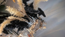 Load image into Gallery viewer, Wall Mount Pampas Grass Arrangement w/Selenite Crystal Shards
