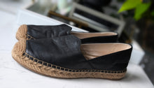 Load image into Gallery viewer, Sam Edelman Black Leather Espadrille Jute Loafer Shoes Flats sz7
