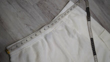 Load image into Gallery viewer, Bench White Waffle Jogger Sweat Pants XL-2XL
