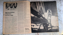 Load image into Gallery viewer, Original 1969 Toronto Daily Star &quot;Man On The Moon&quot; Newspaper Insert
