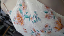 Load image into Gallery viewer, Shein Bae White Flowy Floral Tunic Top MD NWT
