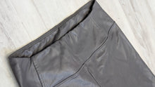 Load image into Gallery viewer, 7 for all Mankind Grey Pu Leather Leggings MD
