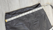 Load image into Gallery viewer, 7 for all Mankind Grey Pu Leather Leggings MD
