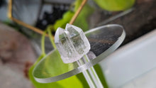 Load image into Gallery viewer, 1" Soulmate Clear Quartz Crystal Points

