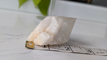 Load image into Gallery viewer, 2.5" Elestial Quartz Crystal Cluster Point
