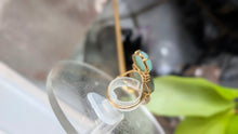 Load image into Gallery viewer, Faceted Green Aventurine &amp; Agate Crystal Ring sz6
