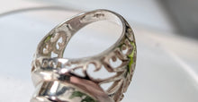 Load image into Gallery viewer, Faceted Amethyst Sterling Silver Ring w/Stand sz7.5
