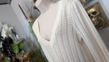 Load image into Gallery viewer, Signature Reitmans Ivory Mesh  Sweater MD
