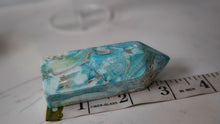 Load image into Gallery viewer, 3" Caribbean Calcite Crystal Tower

