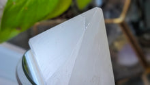 Load image into Gallery viewer, 2.5" Selenite Crystal Pyramid
