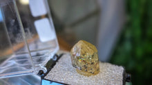 Load image into Gallery viewer, 1" Rainbow Durango Apatite in Case
