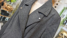 Load image into Gallery viewer, Kiabi Grey Zipper Vintage Trench Coat 42(LG)
