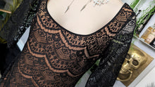 Load image into Gallery viewer, Guess Black Elegant Lace Bodycon Dress sz4/SM
