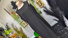 Load image into Gallery viewer, Tahari Black Sheath V-Line Dress sz4/SM
