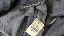Load image into Gallery viewer, Ashley Stewart Denim Cotton Vest sz26/3X
