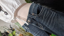 Load image into Gallery viewer, Big Star "Remy" Low Rise Denim Jeans sz29
