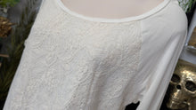 Load image into Gallery viewer, oneA Lace Knit Ivory Long Sleeve Top MD
