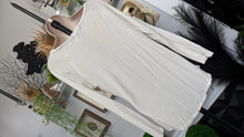 Load image into Gallery viewer, oneA Lace Knit Ivory Long Sleeve Top MD
