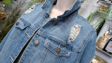 Load image into Gallery viewer, CiSono Frayed Wash Denim Jacket MD
