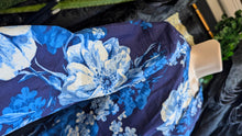 Load image into Gallery viewer, Coldwater Creek Blue Floral Cotton Blazer SM NWT
