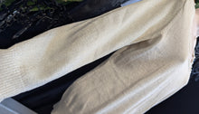 Load image into Gallery viewer, Ny Collection Ivory Pearl Collar Sweater SM
