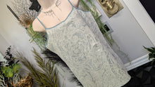 Load image into Gallery viewer, LOFT Filigree Embroidery Tank Top LG
