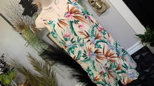 Load image into Gallery viewer, Shade &amp; Shore Tropic Tunic Tank Top MD
