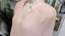 Load image into Gallery viewer, Rye Grass Pink Pleated Sheer Blouse MD
