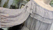 Load image into Gallery viewer, Express Lavender &amp; Gold Skort Dress MD
