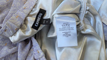 Load image into Gallery viewer, Express Lavender &amp; Gold Skort Dress MD
