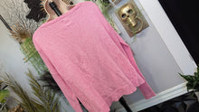 Load image into Gallery viewer, American Eagle Outfitters Pink Sweater Top MD
