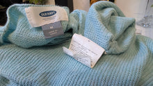 Load image into Gallery viewer, Old Navy Blue Ribbed Side Slit Sweater MD
