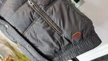 Load image into Gallery viewer, Roxy Black Puffer Vest XS-SM

