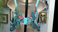 Load image into Gallery viewer, Torrid Curve Smooth Blue Nautical Tattoo Skull Bra 46D
