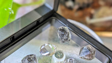 Load image into Gallery viewer, Tibetan Phantom Quartz Crystal Diamonds in Case 6pcs
