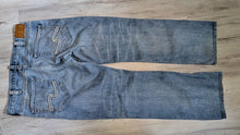 Load image into Gallery viewer, Men's Silver Lightwash Denim Jeans 36/32

