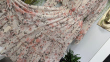 Load image into Gallery viewer, Kate &amp; Lily Farmhouse Floral Ruffle Rouched Dress sz8/SM-MD
