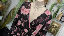 Load image into Gallery viewer, Pink &amp; Black Hi-Low Sheer Floral BlouSe Top XL-1X
