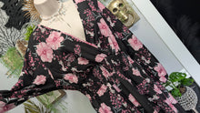 Load image into Gallery viewer, Pink &amp; Black Hi-Low Sheer Floral BlouSe Top XL-1X
