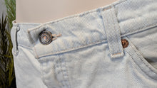 Load image into Gallery viewer, Levi's Vintage Orange Tab Cotton Denim Jean Skirt sz32
