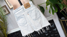 Load image into Gallery viewer, Levi's Vintage Orange Tab Cotton Denim Jean Skirt sz32
