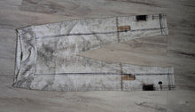Load image into Gallery viewer, Rare Volt Design "ABYS" NO. 445 Leggings sz3
