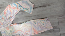 Load image into Gallery viewer, Old Navy Active High Rise Retro Pastel Swirl Leggings XL
