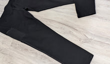 Load image into Gallery viewer, Carhartt Black Force Fitted Utility Leggings SM
