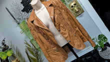Load image into Gallery viewer, Point Zero Caramel Tan Pu Leather Embroidery Jacket LG *FLAW*
